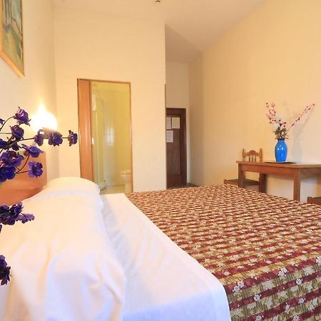 Hotel Ottaviani Florence Room photo
