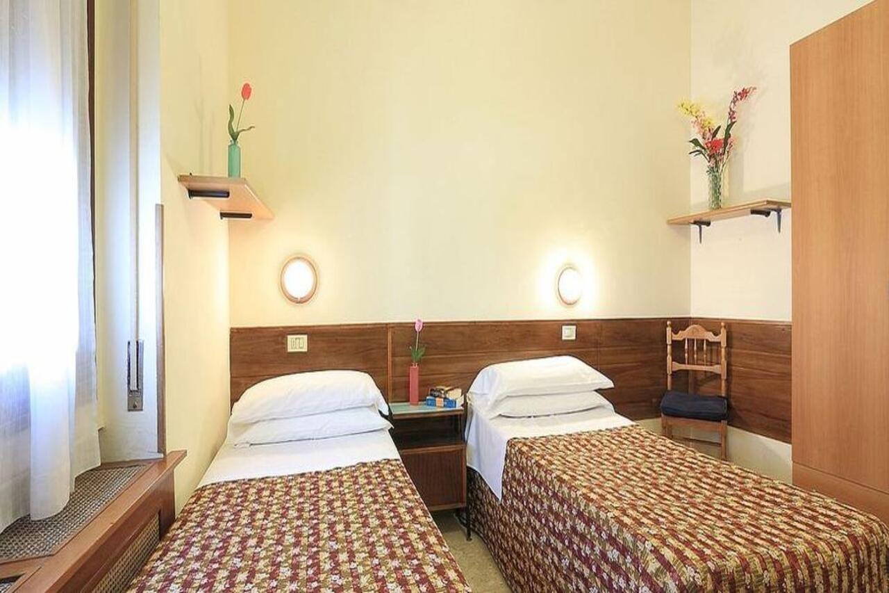 Hotel Ottaviani Florence Exterior photo