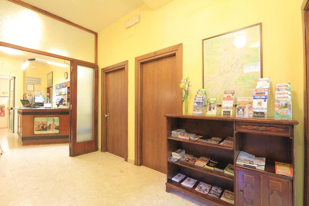 Hotel Ottaviani Florence Exterior photo
